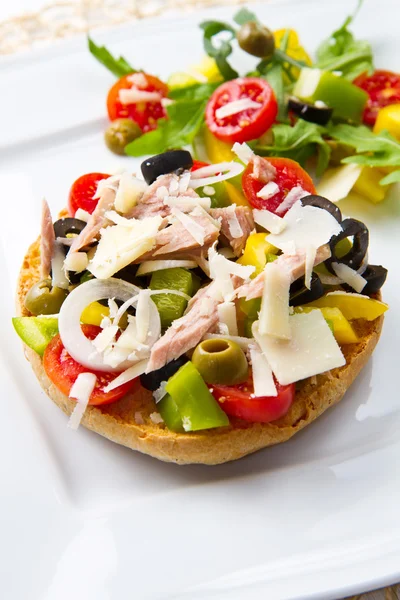 Frisella with vegetables and tuna — Stock Photo, Image
