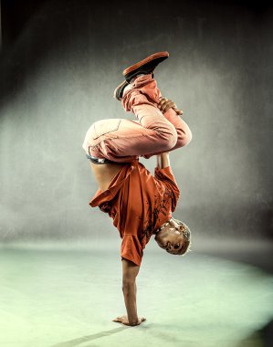 dansçı