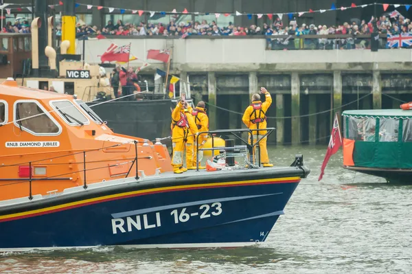 RNLI Lifeboat crew — Stockfoto
