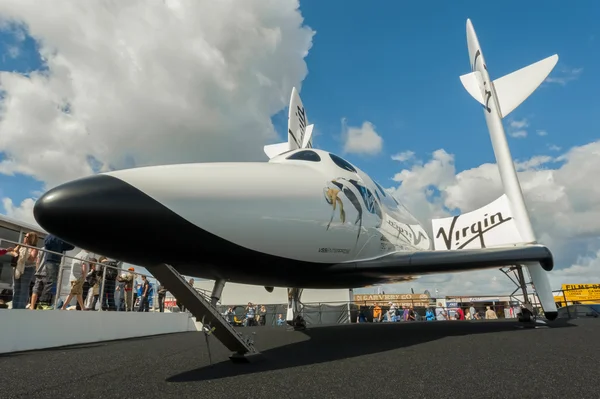 Гіперболічний Стрибок: Virgin Galactic та Комерційний Космос depositphotos 11779189 stock photo virgin galactic Virgin Galactic шатл