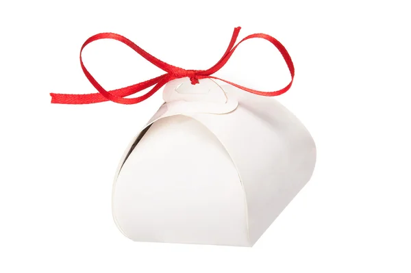 Gift box voor snoep, geïsoleerd op een witte achtergrond — Stockfoto