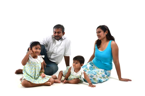 Família indiana — Fotografia de Stock