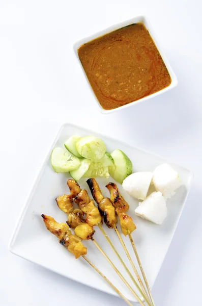 Pyszne azjatyckiej kuchni kurczaka Satay — Zdjęcie stockowe