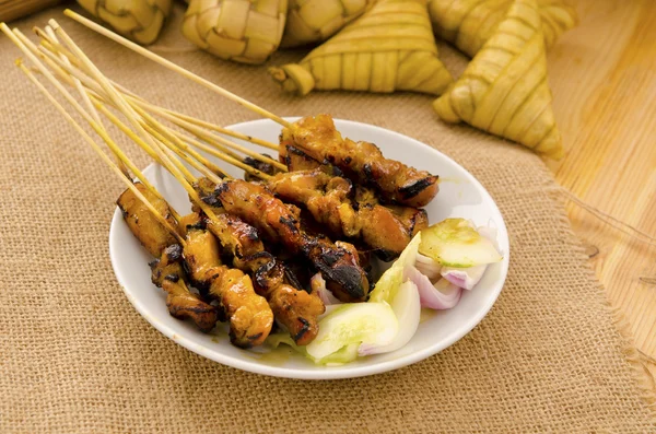 Satay malay hari raya alimentos, foco em satay — Fotografia de Stock