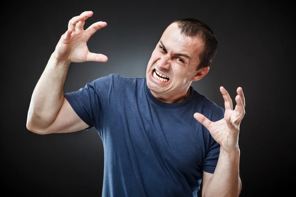 Hombre extremadamente enojado — Foto de Stock