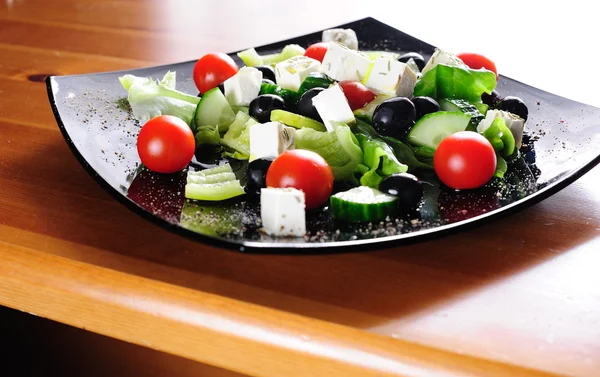 Delicious Greek salad — Stock Photo, Image