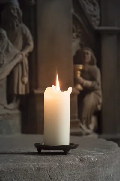 Svíčku v kostele — Stock fotografie