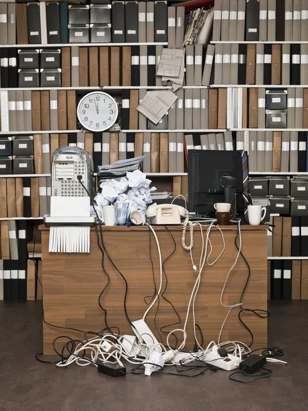 Stökigt kontor — Stockfoto
