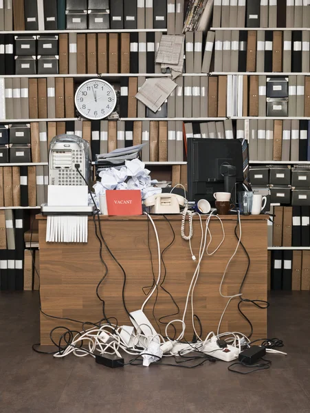 Een rommelig kantoor — Stockfoto