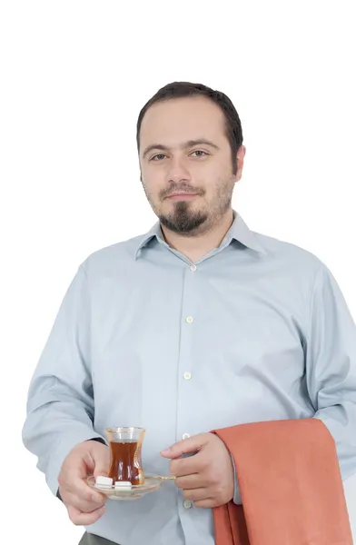 Jonge man serveert Turkse chai — Stockfoto