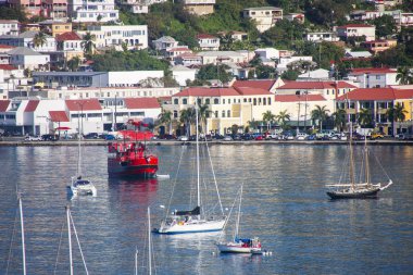 Kırmızı feribot geçiş bay st thomas