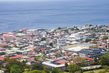 rosseau Dominika renkli şehir