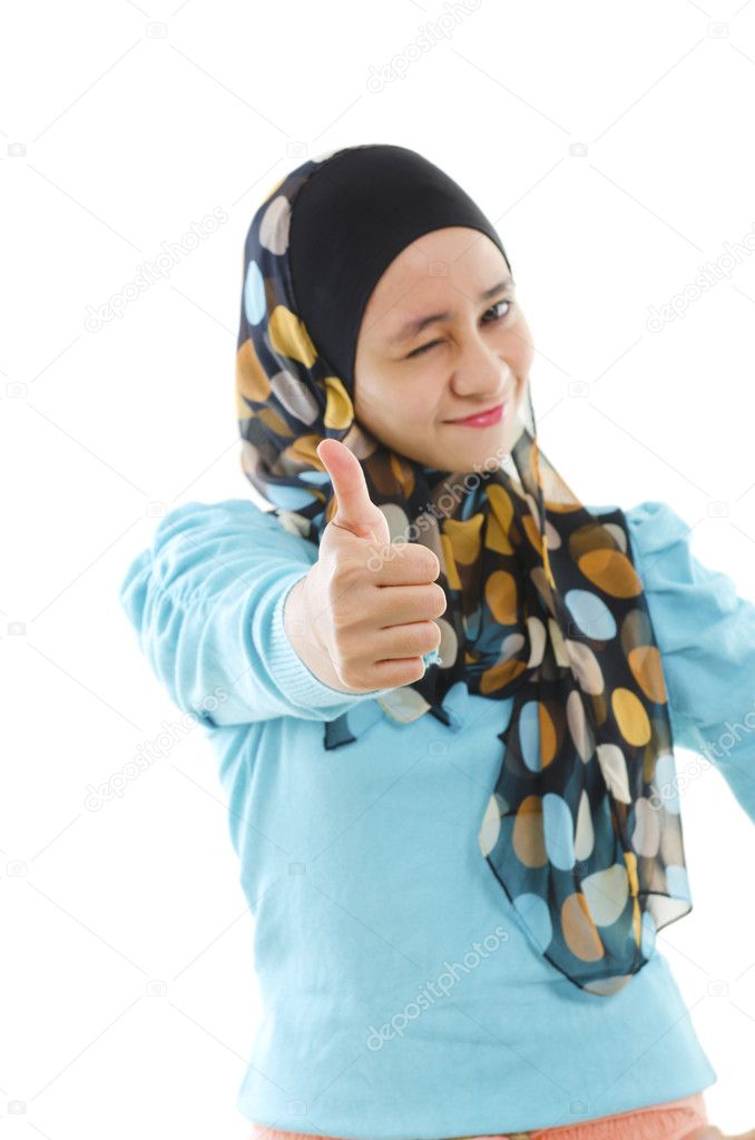 Thumb up Muslim woman