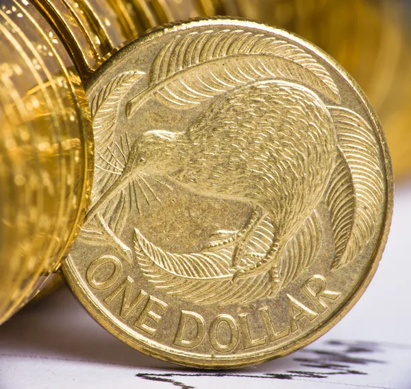 Uiterst close-up van Nieuw-Zeeland dollar munt — Stockfoto