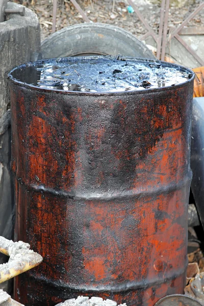 Нефтяная бочка — стоковое фото