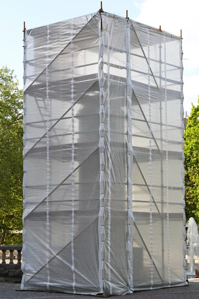 Monument scaffolding — Stock Photo, Image