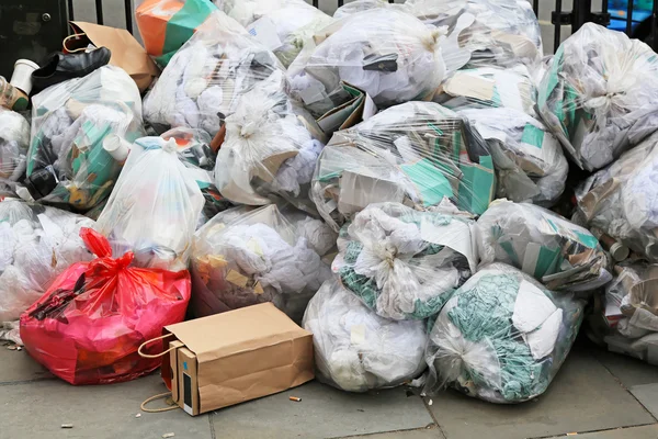 Bolsas de basura — Foto de Stock