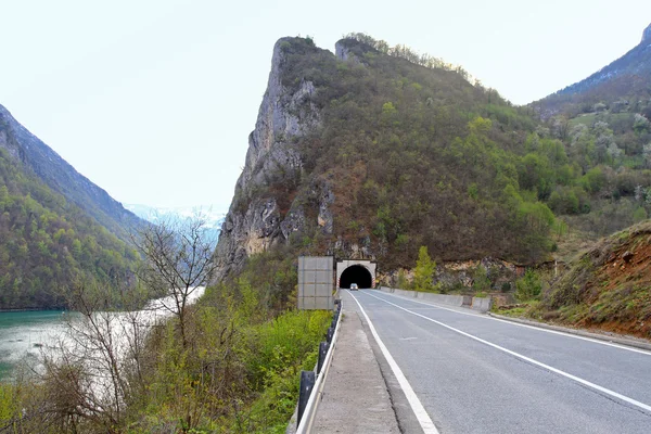 Estrada do túnel — Fotografia de Stock