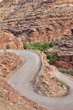 Switchback canyon road clipart