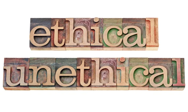 Ethische en onethisch woorden in houtsoort — Stockfoto