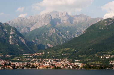 mandello de lario, como Gölü