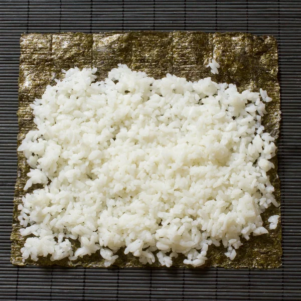 Rýže a mořských řas — Stock fotografie