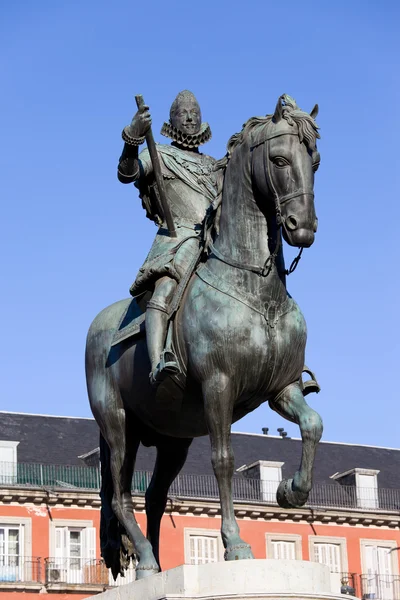 König philip iii statue in madrid — Stockfoto
