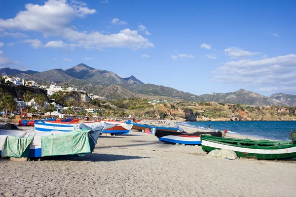 İspanya bir plajda balıkçı tekneleri — Stok fotoğraf