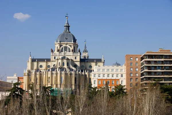 Милуденський собор в Мадриді — стокове фото