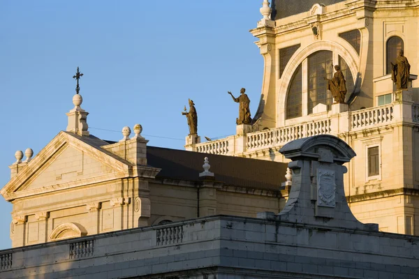 Almudena Kathedraal details in madrid — Stockfoto