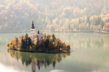 Gölle, Slovenya 'yla, Avrupa' yla kanadı