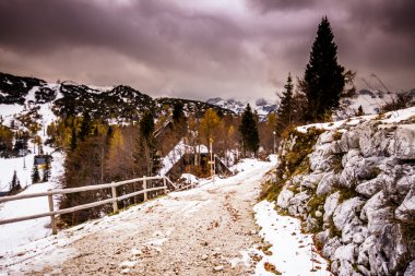 Kuzey Slovenya 'daki Alpler dağları