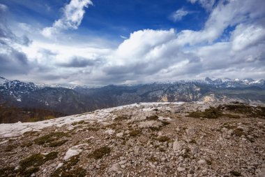 Kuzey Slovenya 'daki Alpler dağları