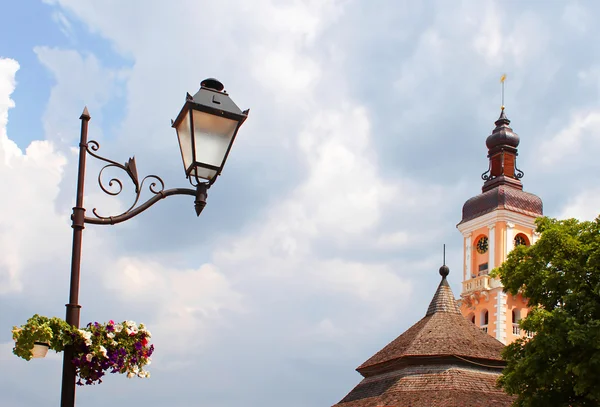Lantern and town hall in Kamianets-Podilskyi, Ukraine — Stock Photo, Image