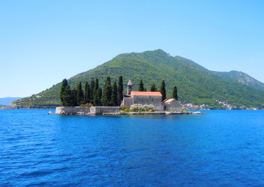 güzel manzara ile Akdeniz kasabası, Karadağ