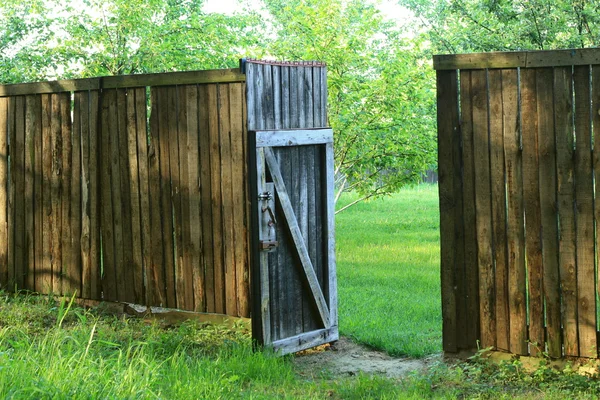 Brama do ogrodu — Zdjęcie stockowe