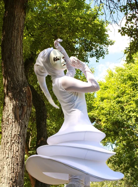 Fata într-o rochie mascaradă fantezie — Fotografie, imagine de stoc