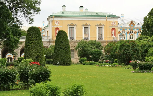 Freylin trädgård i Tsarskoje selo catherine park — Stockfoto