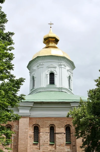 Parte superior de la iglesia ortodoxa — Foto de Stock