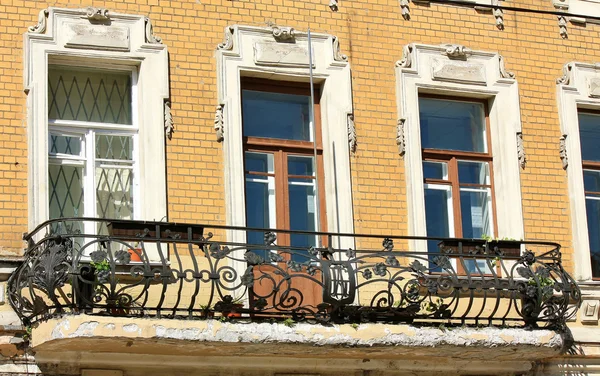 Viejo balcón — Foto de Stock