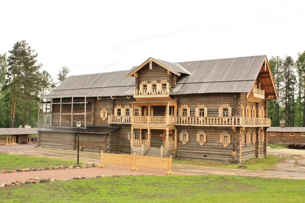Construção de madeira antiga — Fotografia de Stock