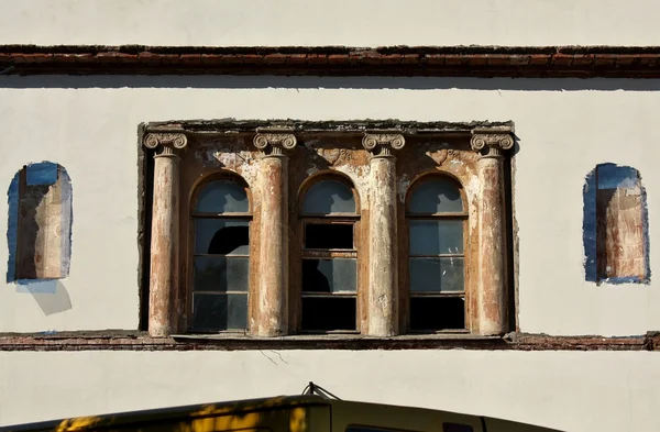 歴史的な建物の修理 — ストック写真