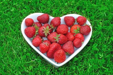 Strawberries clipart