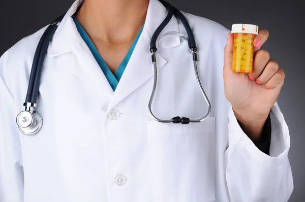 Nurse Holding Prescription Medicine — Stock Photo, Image