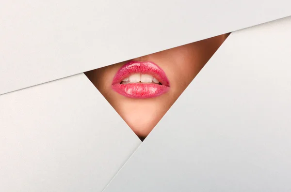 Lindos lábios femininos — Fotografia de Stock
