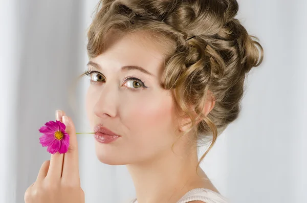 Schoonheid vrouw close-up portret — Stockfoto