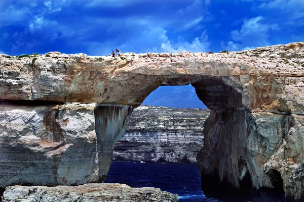 Блакитні вікно gozo поблизу Мальти. — стокове фото