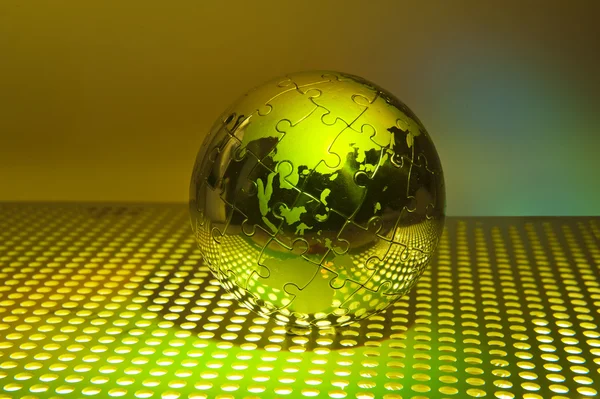 Concept de données informatiques avec globe terrestre sur fond de fibre optique — Photo