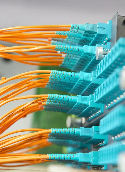 Komunikacja i internet sieci serwerownia — Zdjęcie stockowe