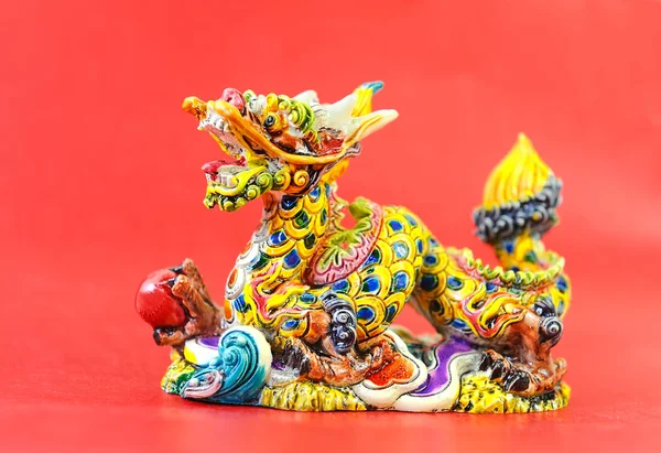 Chinesische Drachenstatue — Stockfoto